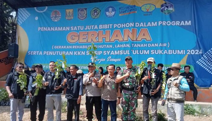 Kementerian LHK Beserta STISIP Syamsul Ulum Tanam 1 Juta Pohon di Nyalindung & Surade Sukabumi