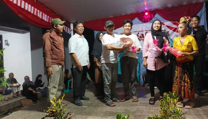 Puncak Peringatan HUT Ke-79 RI di RT 15 Purwamekar Purwakarta