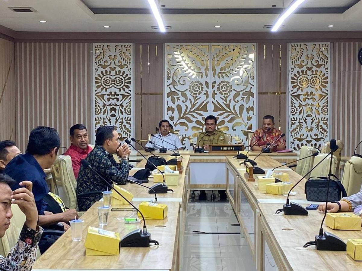 Sekretariat DPRD Jabar Terima Kunker Pansus 7 DPRD Indramayu dan Hulu Sungai Selatan