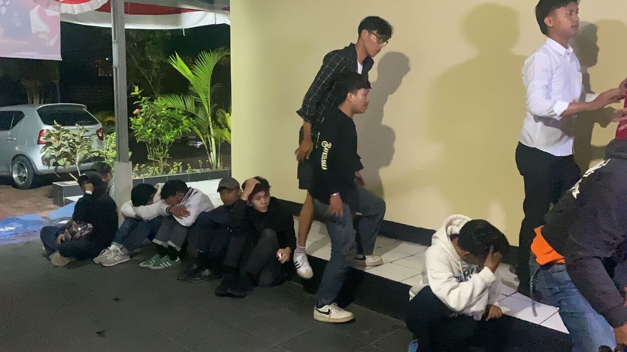 2 Oknum The Jackmania Ditetapkan Tersangka Kasus Pengrusakan Rumah Warga di Sukabumi
