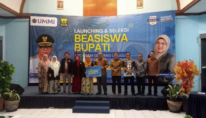 Marwan Hamami Launching Beasiswa Bupati Sukabumi di Universitas Muhammadiyah Sukabumi