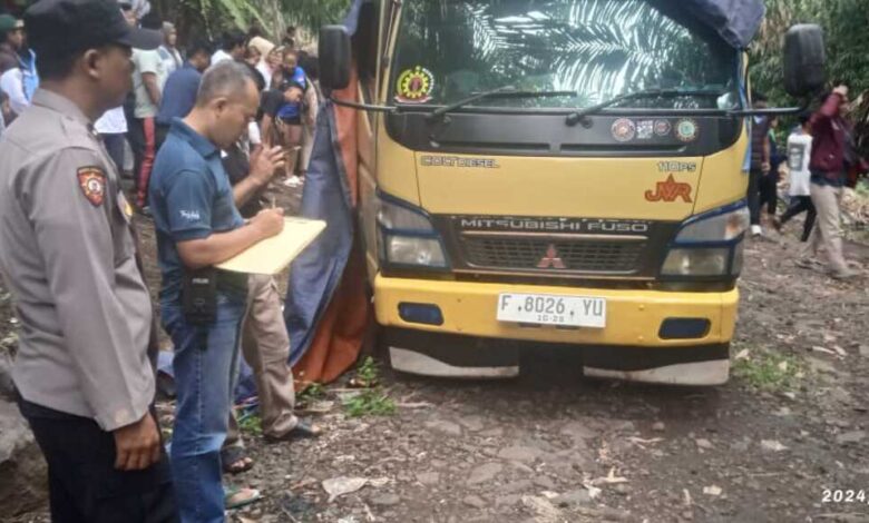 Seorang Sopir Truk di Cianjur Ditemukan Gantung Diri