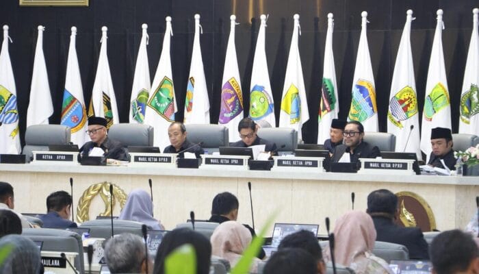 APBD Jawa Barat Tahun 2025 Diproyeksikan Turun