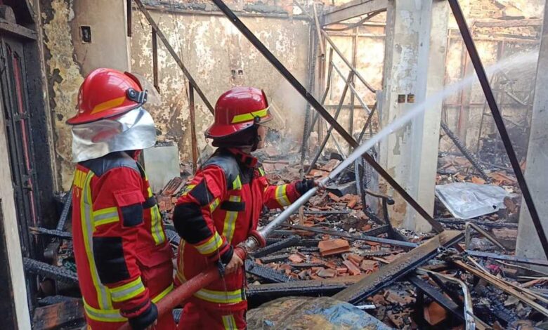 Kebakaran Gudang Tupperware di Cianjur Telan Kerugian Ratusan Juta