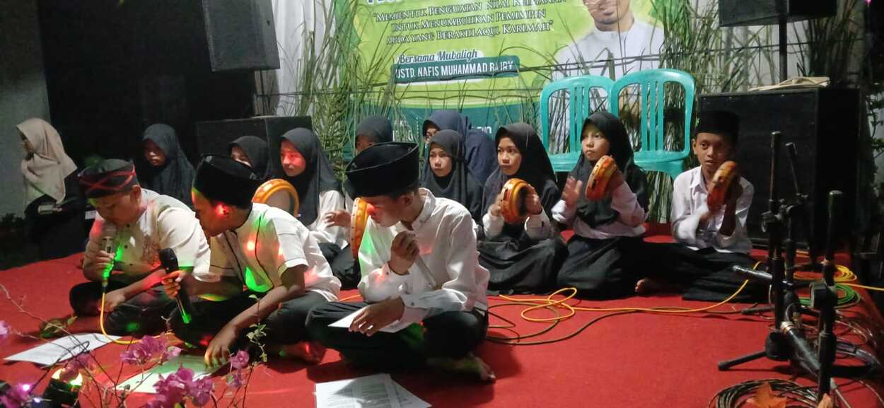 Maulid Nabi Muhammad SAW Tingkat RT 015 Purwamekar Purwakarta