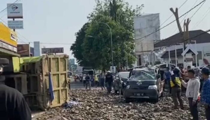 Penyebab Kecelakaan Beruntun di Subang