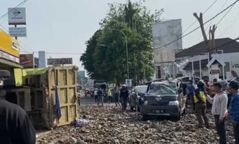 Penyebab Kecelakaan Beruntun di Subang