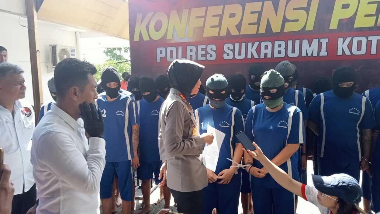 Tergiur Cuan Gede, 2 Wanita Nekat Edarkan Sabu di Sukabumi