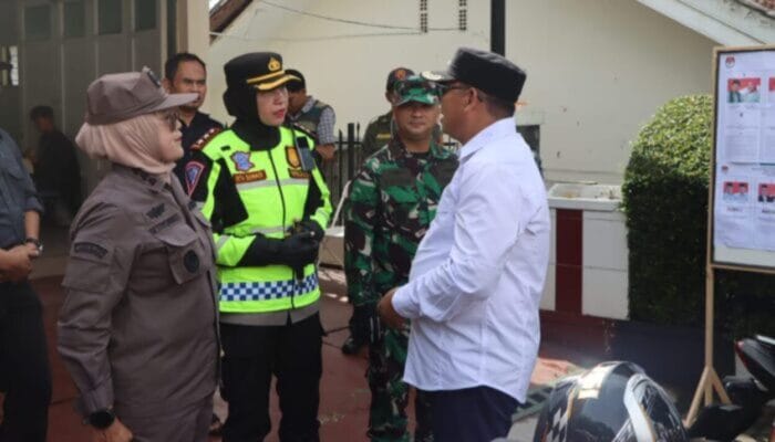 Forkopimda Kota Sukabumi Tinjau Langsung Proses Pemungutan Suara di TPS
