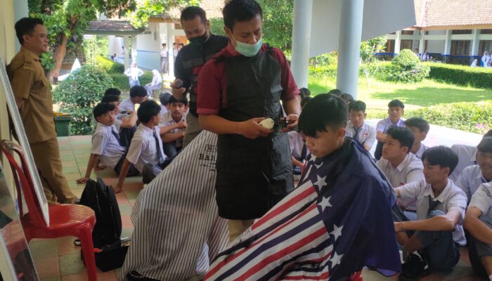 Tingkatkan Kedisiplinan Siswa, SMAN 2 Kota Sukabumi Gencarkan Program Si Kasep