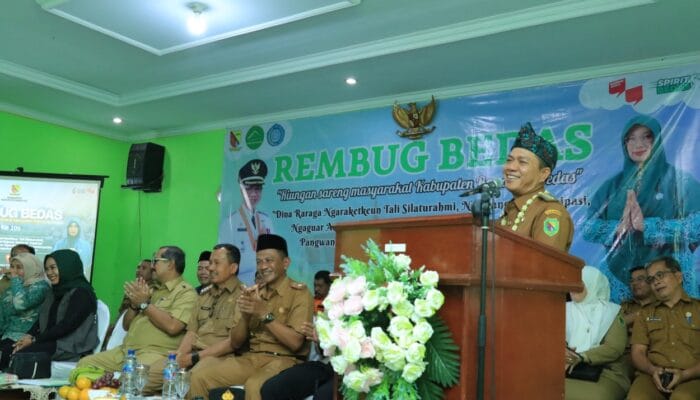 Bupati Bandung Rembug Bedas di Kecamatan Cikancung