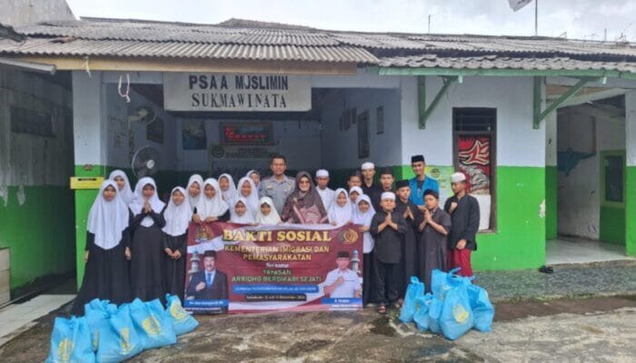 Lapas Kelas IIB Sukabumi Salurkan Bansos Bagi Panti Asuhan Muslimin Sukmawinata & Al-Fitrah