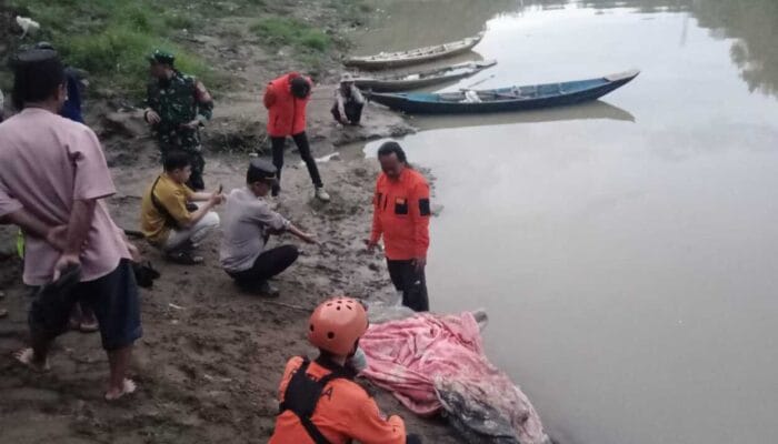 Mayat di Muara Sungai Cisokan Gegerkan Warga Cianjur
