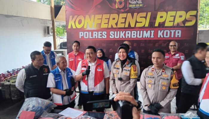 Polres Sukabumi Kota Ungkap & Panjang Ratusan BB Gas Elpiji Oplosan, Pelaku Raup Keuntungan Rp11 Juta Per Hari