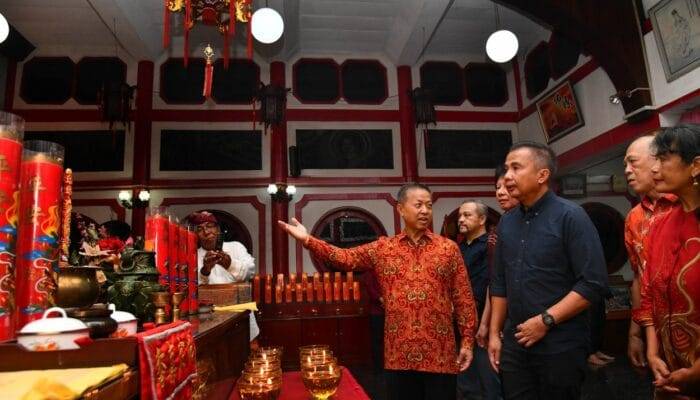 Bey Machmudin Pantau Vihara di Kota Bandung