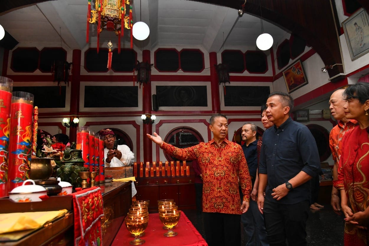 Bey Machmudin Pantau Vihara di Kota Bandung