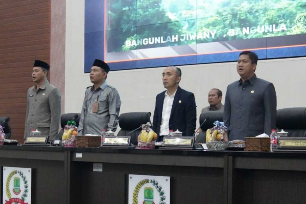 DPRD Kabupaten Karawang Tetapkan Bupati Terpilih 2025-2030