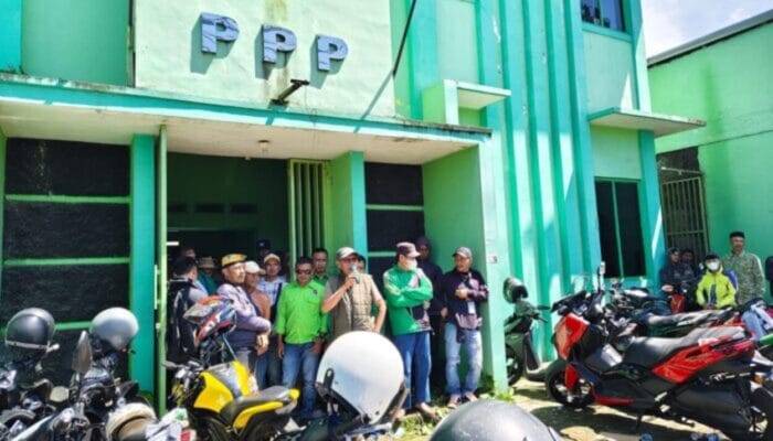 Ratusan Kader & Simpatisan PPP Sambangi Kantor DPC PPP Kabupaten Sukabumi, Ada Apa?