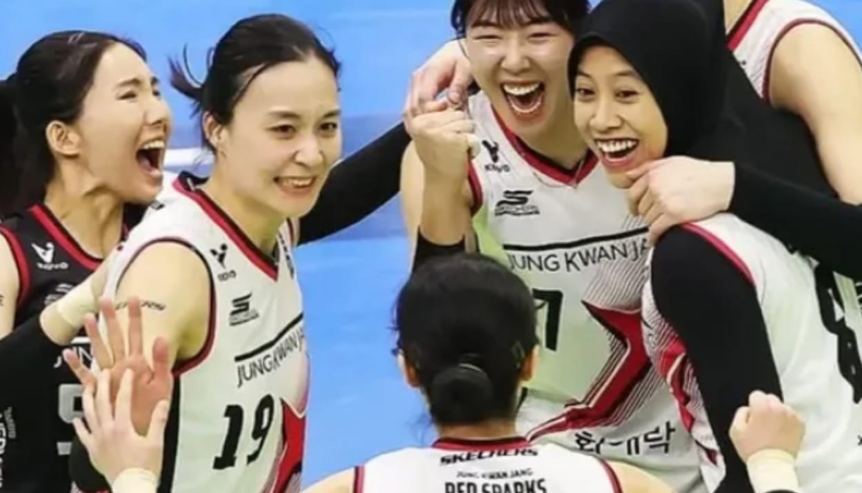 Red Sparks vs AI Peppers: Laga Sengit Liga Voli Korea, Jangan Lewatkan Aksi Megawati Hangestri!/(instagram/@red_sparks_ina)