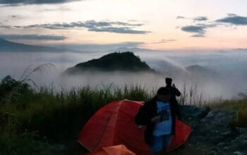 Warga & Pecinta Alam Wisata Karang Numpang Sukabumi Protes Adanya Aktivitas Tambang