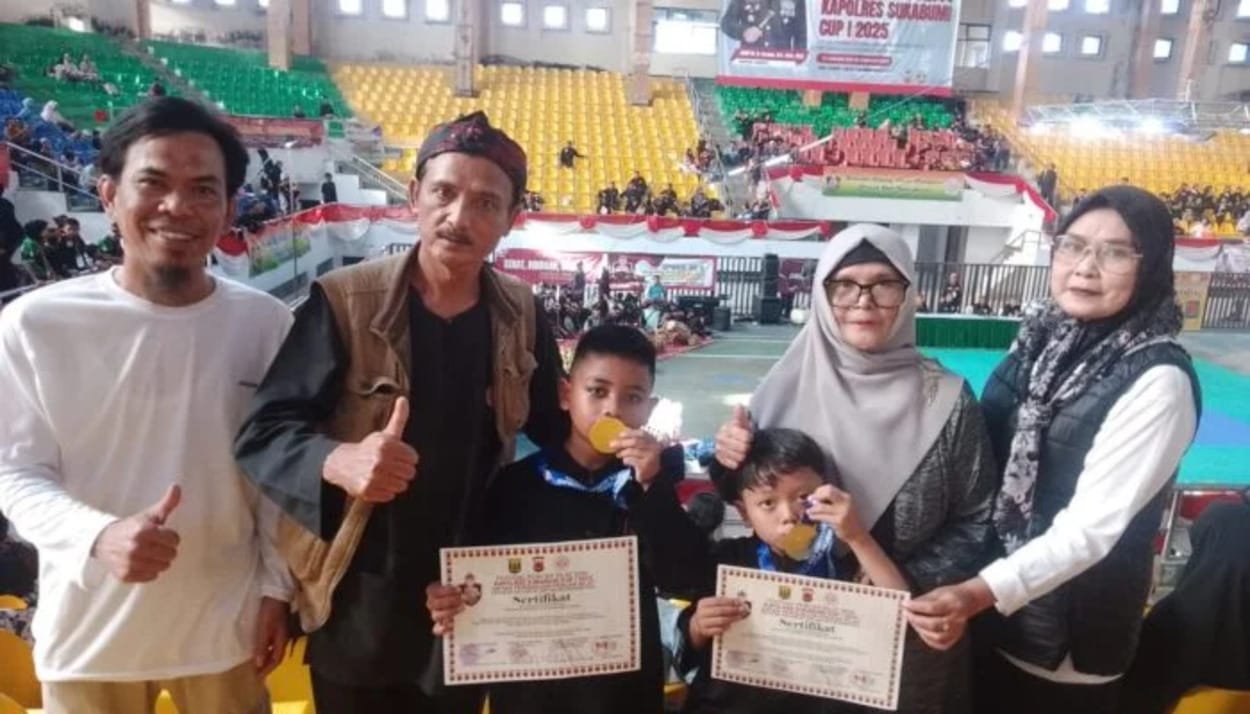 2 Pendekar Cilik Asal Desa Cijangkar Nyalindung, Sabet Juara 1 Diajang Festival Pencak Silat Kapolres Sukabumi Cup I 2025 (1)