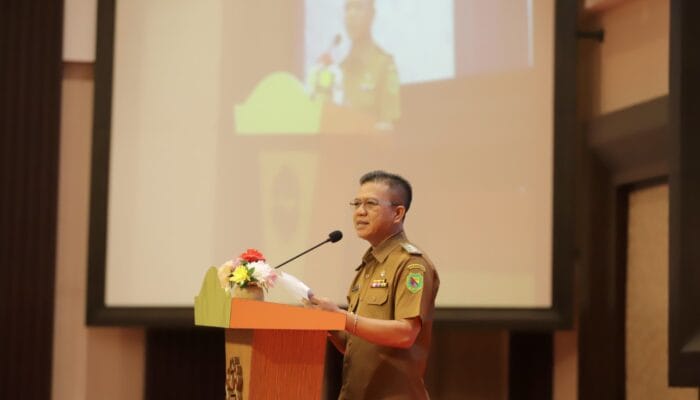Pemkab Bandung Akan Konsen Bangun Jalan 2 Tahun ke Depan