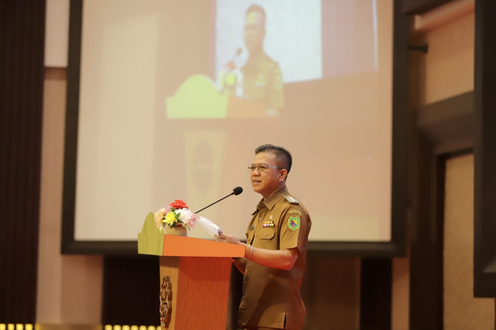 Pemkab Bandung Akan Konsen Bangun Jalan 2 Tahun ke Depan