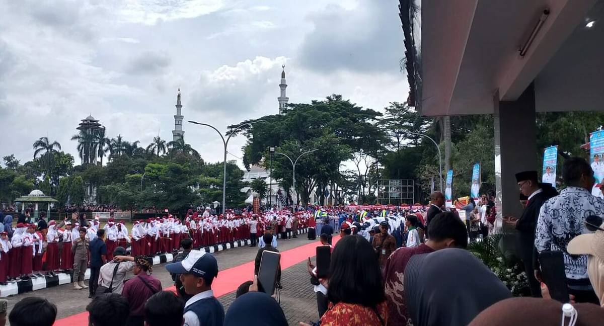 Rudy Susmanto dan Jaro Ade Disambut Warga Kabupaten Bogor