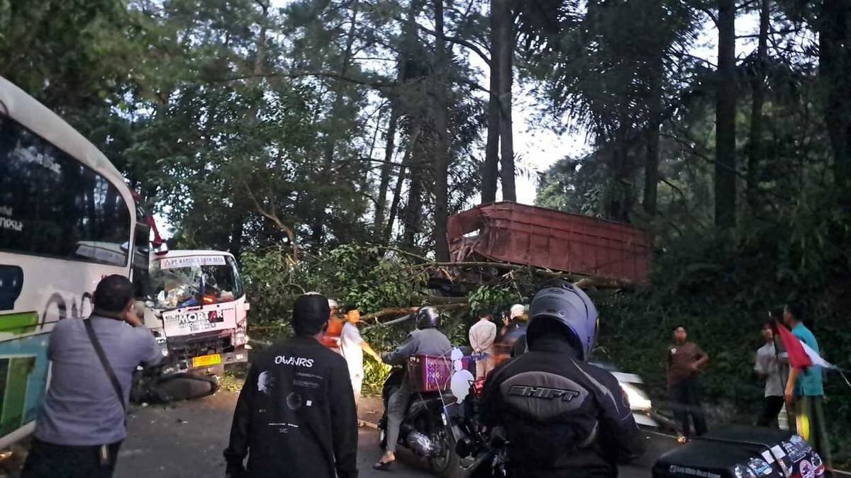 2 Kecelakaan Beriringan di Cianjur Menewaskan 1 Orang