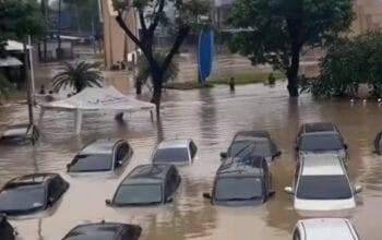 Banjir di Bekasi Capai Ketinggian Air Tiga Meter