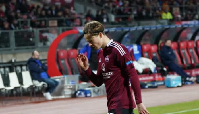 Brentford dan Wolves Tertarik Pada Caspar Jander