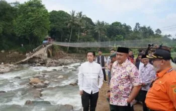Bupati Bogor Resmikan Jembatan Rawayan yang Menyambungkan Megamendung dan Cisarua