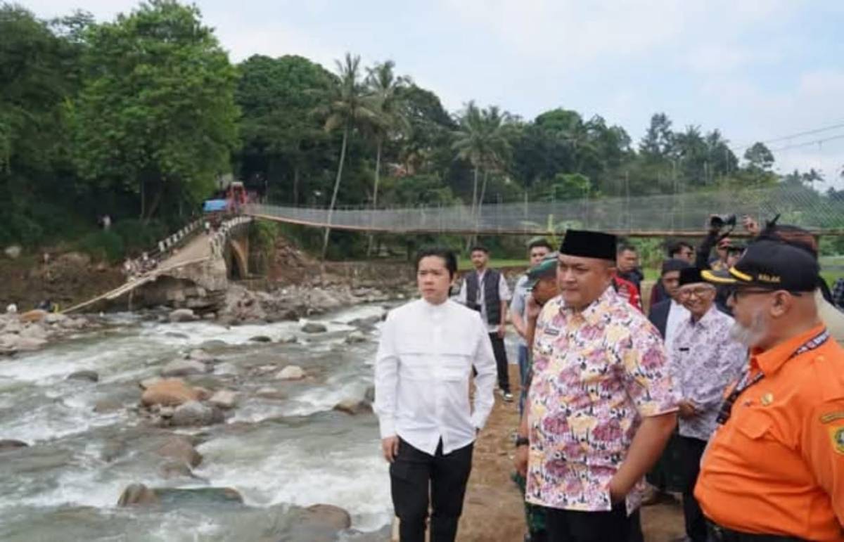 Bupati Bogor Resmikan Jembatan Rawayan yang Menyambungkan Megamendung dan Cisarua