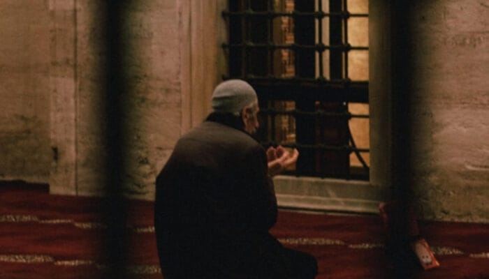 Ramadan: Bulan Suci untuk Menebar Kebaikan dan Harapan