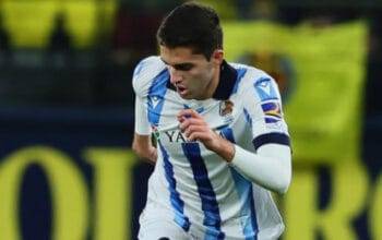 Real Sociedad Tanpa Arsen Zakharyan Hadapi Manchester United