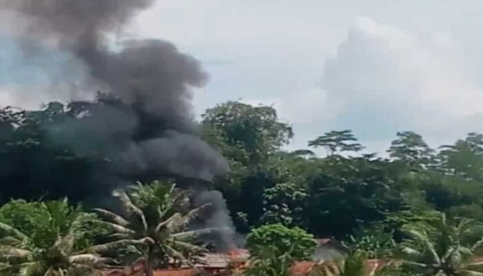 1 Rumah Warga Ciranjang Cianjur Ludes Terbakar