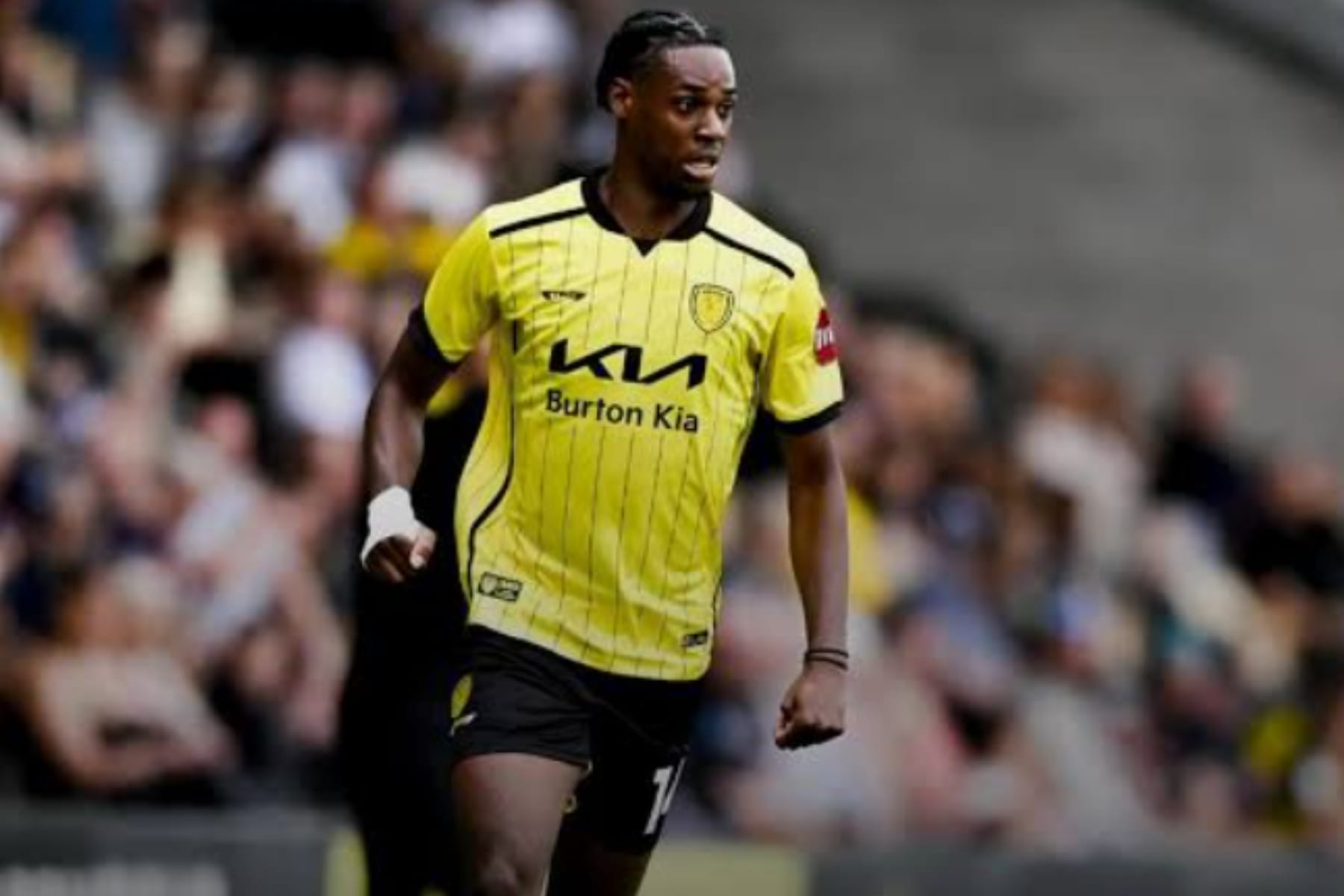 Burton Albion Amankan Keselamatan di League One