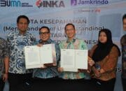 PT Jamkrindo dan PT INKA Tandatangani MoU Sinergi BUMN untuk Optimalisasi Bisnis