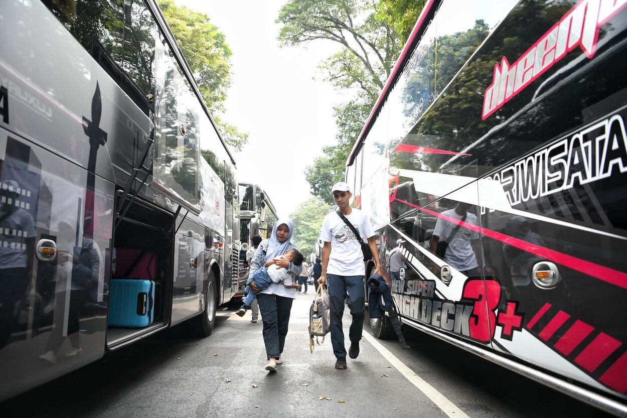 Jawa Barat Alami Lonjakan Arus Mudik dan Wisatawan