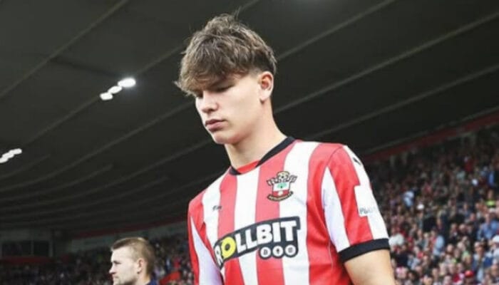 Manchester United Ambisius Demi Dapatkan Tyler Dibling