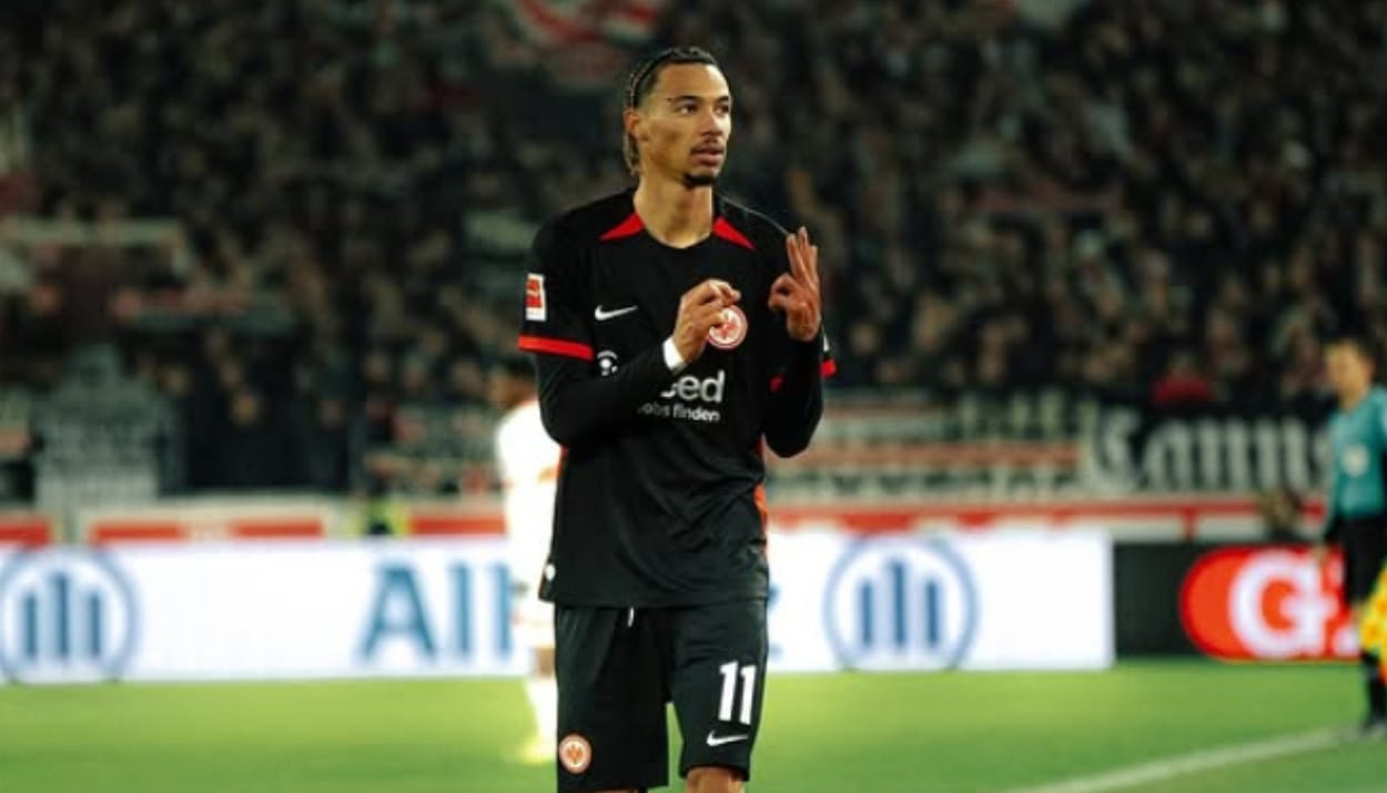 Manchester United Mendapatkan Hugo Ekitike dari Eintracht Frankfurt?