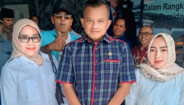 Mulyadi Selenggarakan Sosialisasi Empat Pilar MPR RI dan Bagikan Paket Sembako tuk Warga Bogor