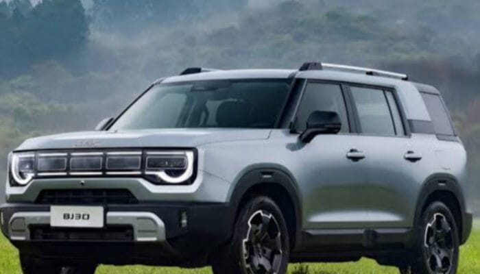 BAIC BJ30 HEV Resmi Debut di GIIAS 2025