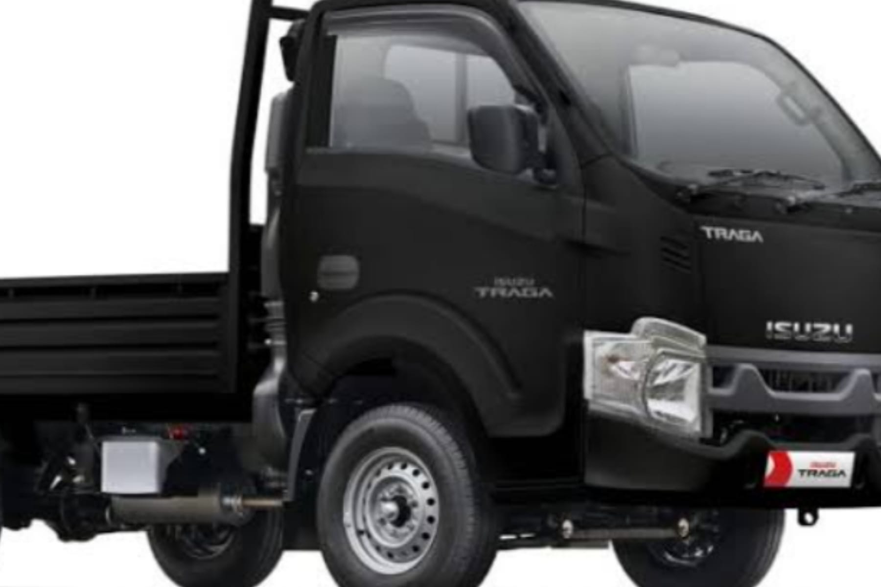 Isuzu Traga Black Premium dengan Cat Khusus dan Varian Terbatas
