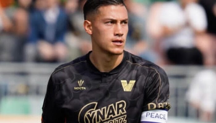 Kontroversi Penalti Jay Idzes saat Venezia Ditahan Imbang Torino
