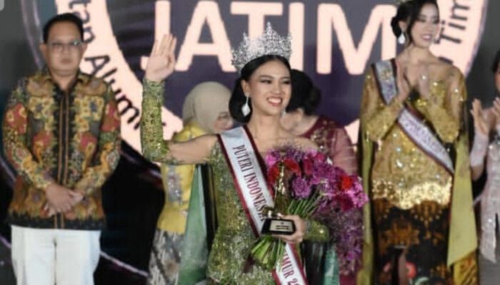 Mahkota Kebanggaan Jawa Timur Firsta Yufi Amarta Puteri Indonesia 2025