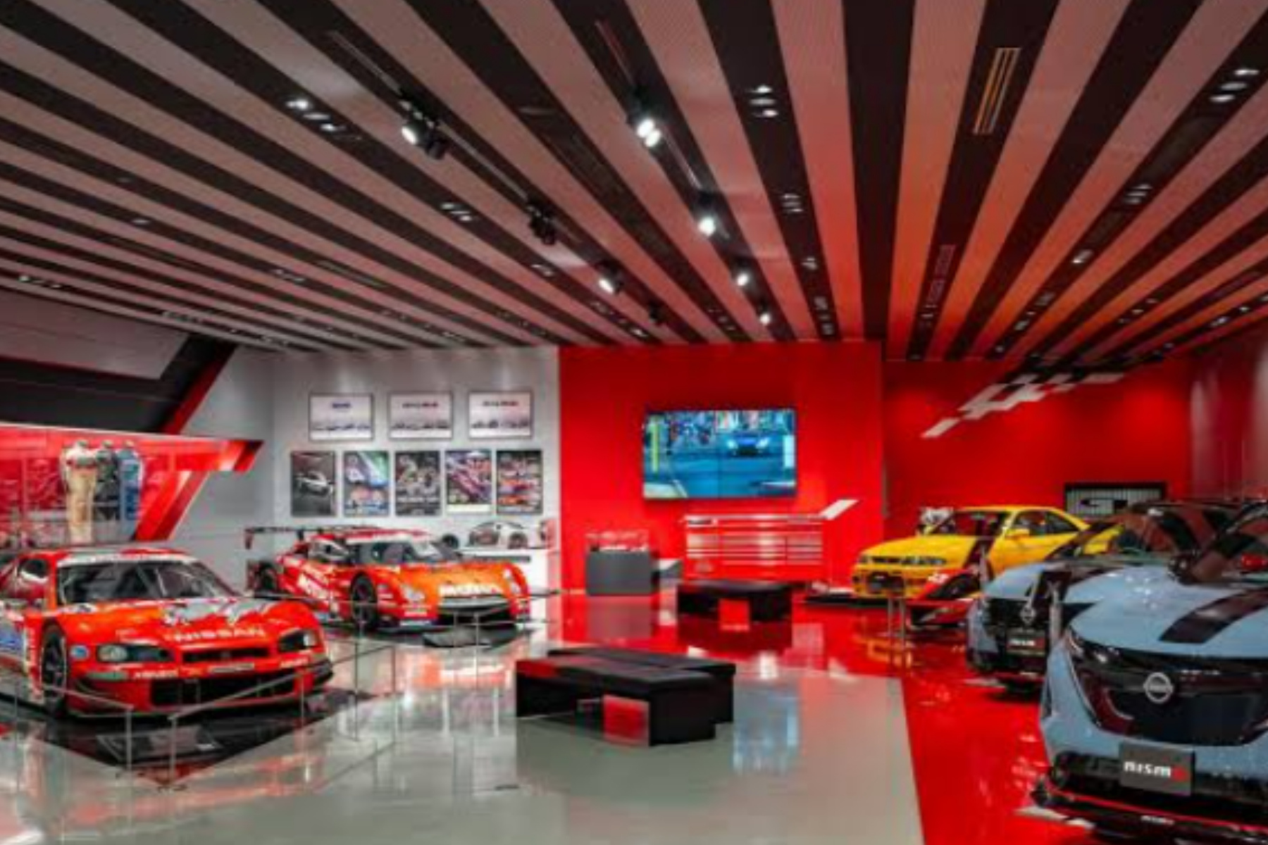 Menyelami Sejarah dan Teknologi di Nismo Showroom Omori Yokohama