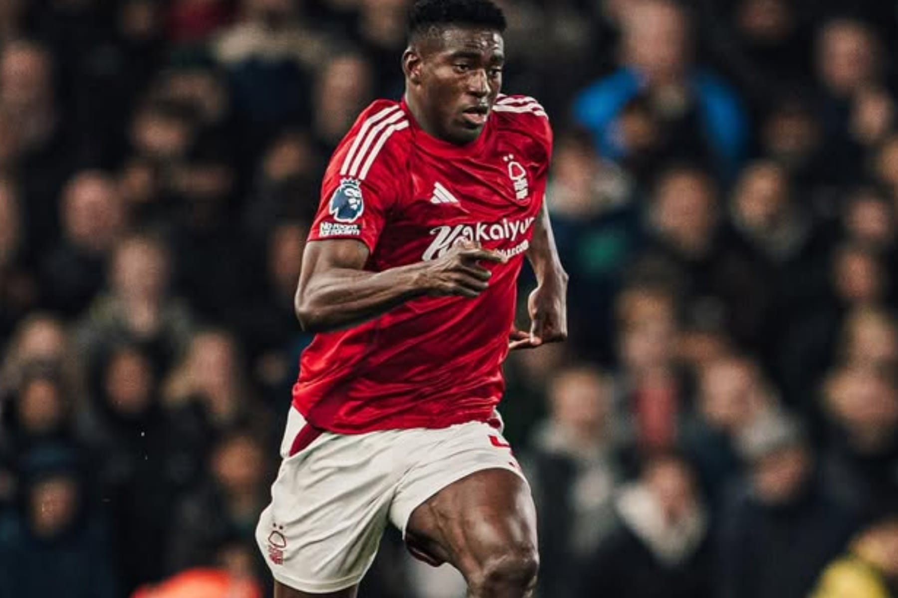 Nottingham Forest Lega Taiwo Awoniyi Sadar dari Koma Usai Operasi