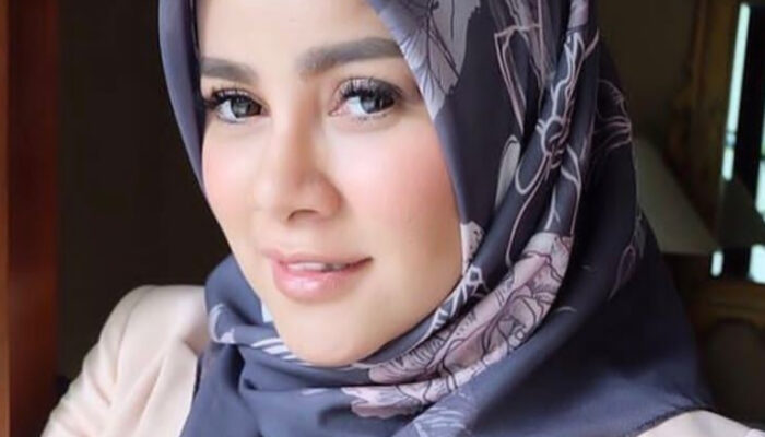 Olla Ramlan Resmi Buka Hijab di Debut Sinetron