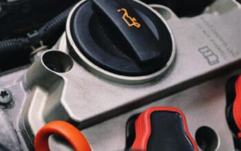 Panduan Lengkap Ganti Oli Mesin Mobil untuk Performa Maksimal